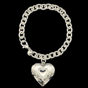 Elegant Silver Heart Charm Bracelet